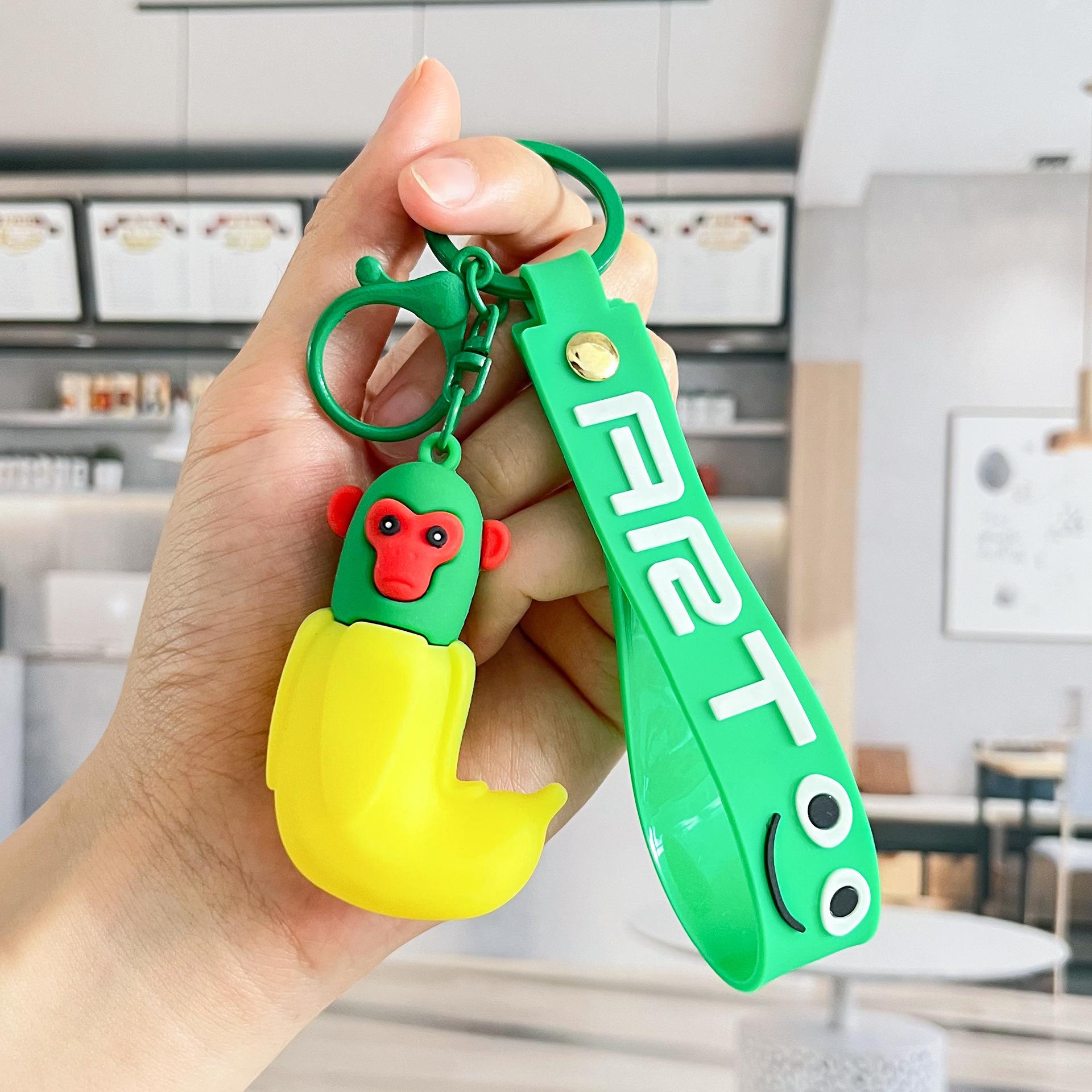 

Italian Brainrot Rubber Shark Keychain Accessories Tung Tung Tung Sahur Figure Cartoon Monkey Cactus Bag Hanging Doll Pendant