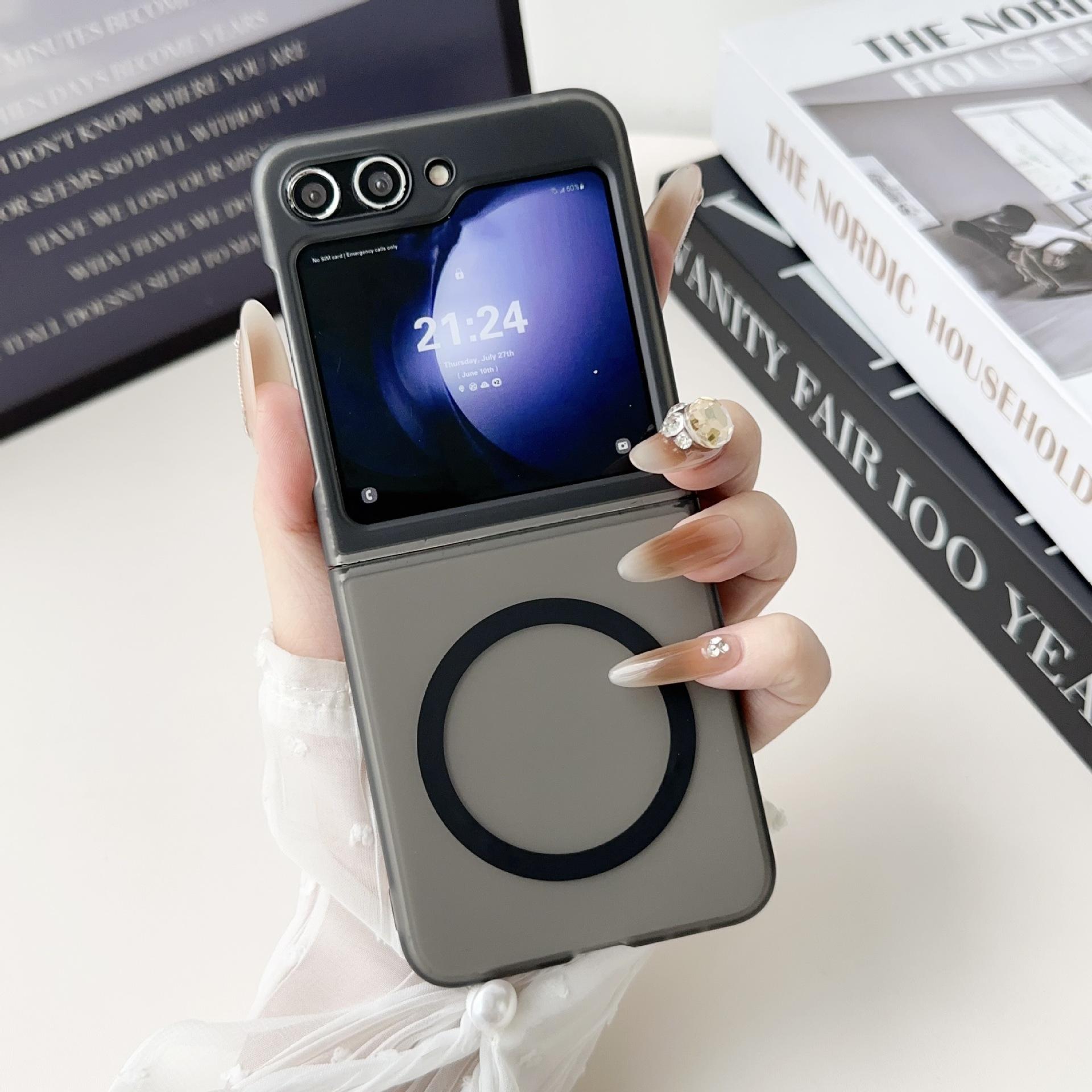 

New Samsung ZFlip6 Skin Soft Magnetic Suction Phone Case Suitable for Zflip5 Ultra Thin Tempered High Transparency PC ZFlip6