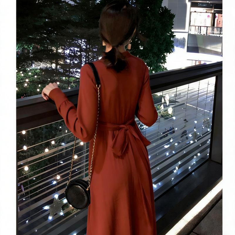 Lightly Mature French Retro Rust Red Cross-Strap Knit Dress With Waist-Cinch - Women's Autumn/Winter A-Line Mid-Length Skirt