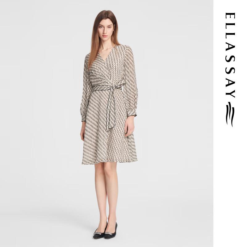 

ELLASSAY Women s Mulberry Silk V-Neck Dress M