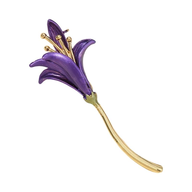 Sturdy Alloy Daffodil Brooch Hand Painted Floral Designs Portable Jewelry for Women