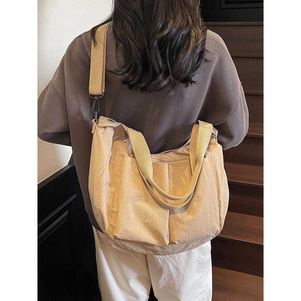 Canvas bag women's large capacity 2026 new summer versatile shoulder crossbody bag casual college student class tote bag