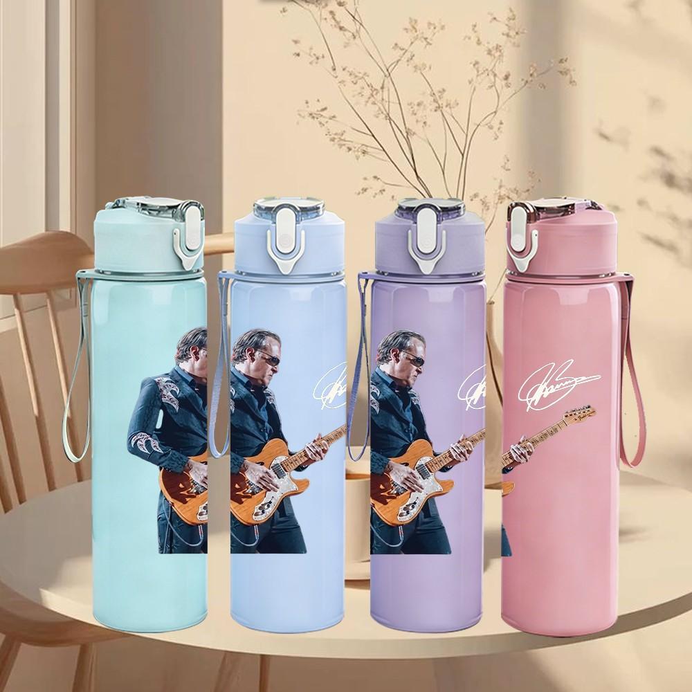 1PC Guitarist Male Sketch A 750ml Sports Water Bottle Leakproof Straw Lid Outdoor Office Home