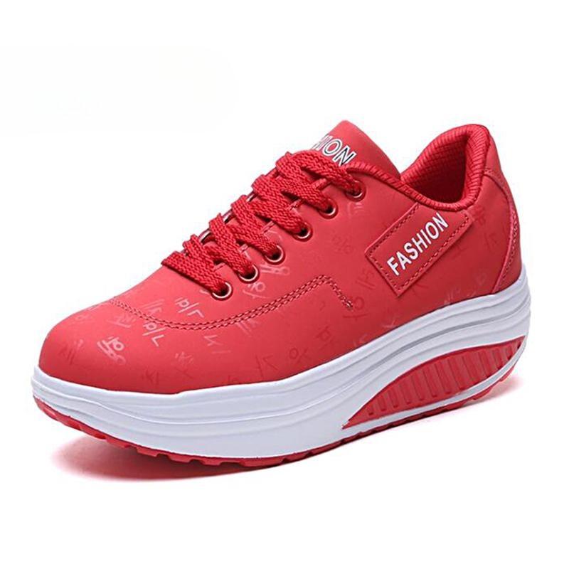 Women Fashion Sport Comfortable Breathable Ladies Smooth Shoes Casual Thick Bottom Shake Shoes
