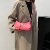 Trendy Black White Pink Brown Green Khaki Pu Fashionable Baguette Bag For Women