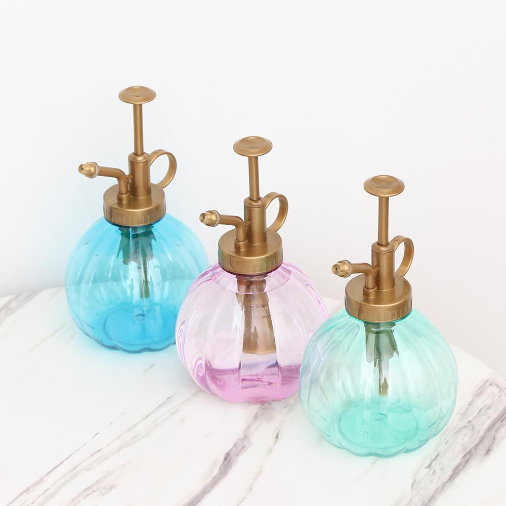 

Retro Pump Home Living Water Sprayer Pumpkin Watering Can Fine Mist Spray Bottle синій