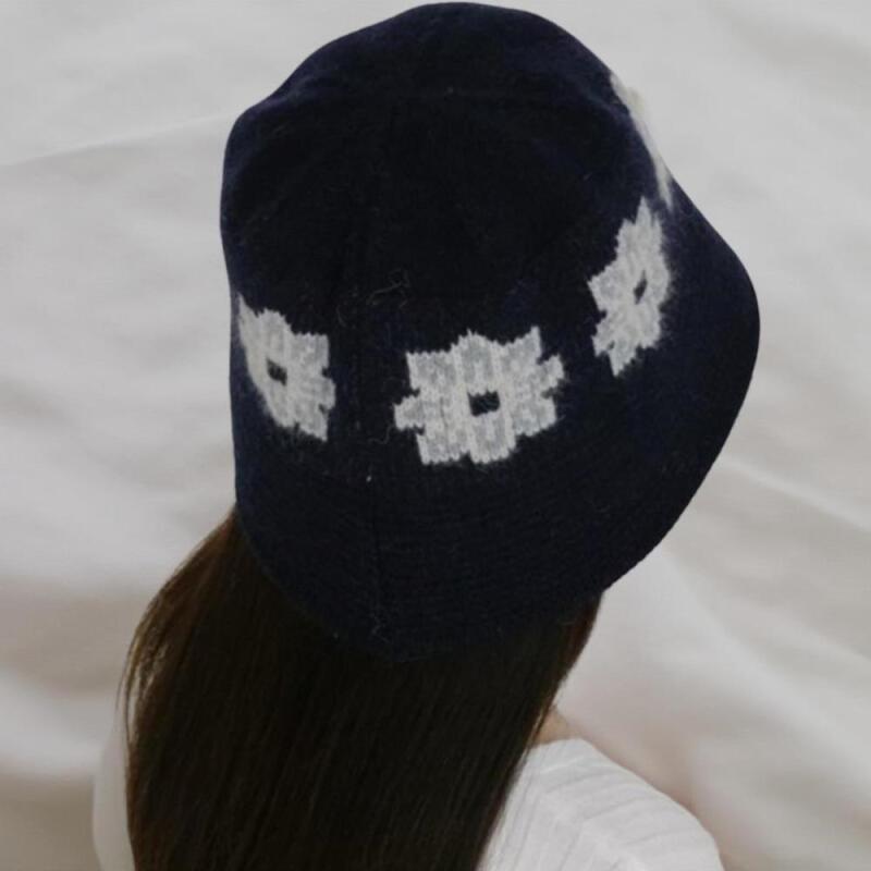 Women's Flower Pattern Wool Knit Autumn Picnic Bucket Hat