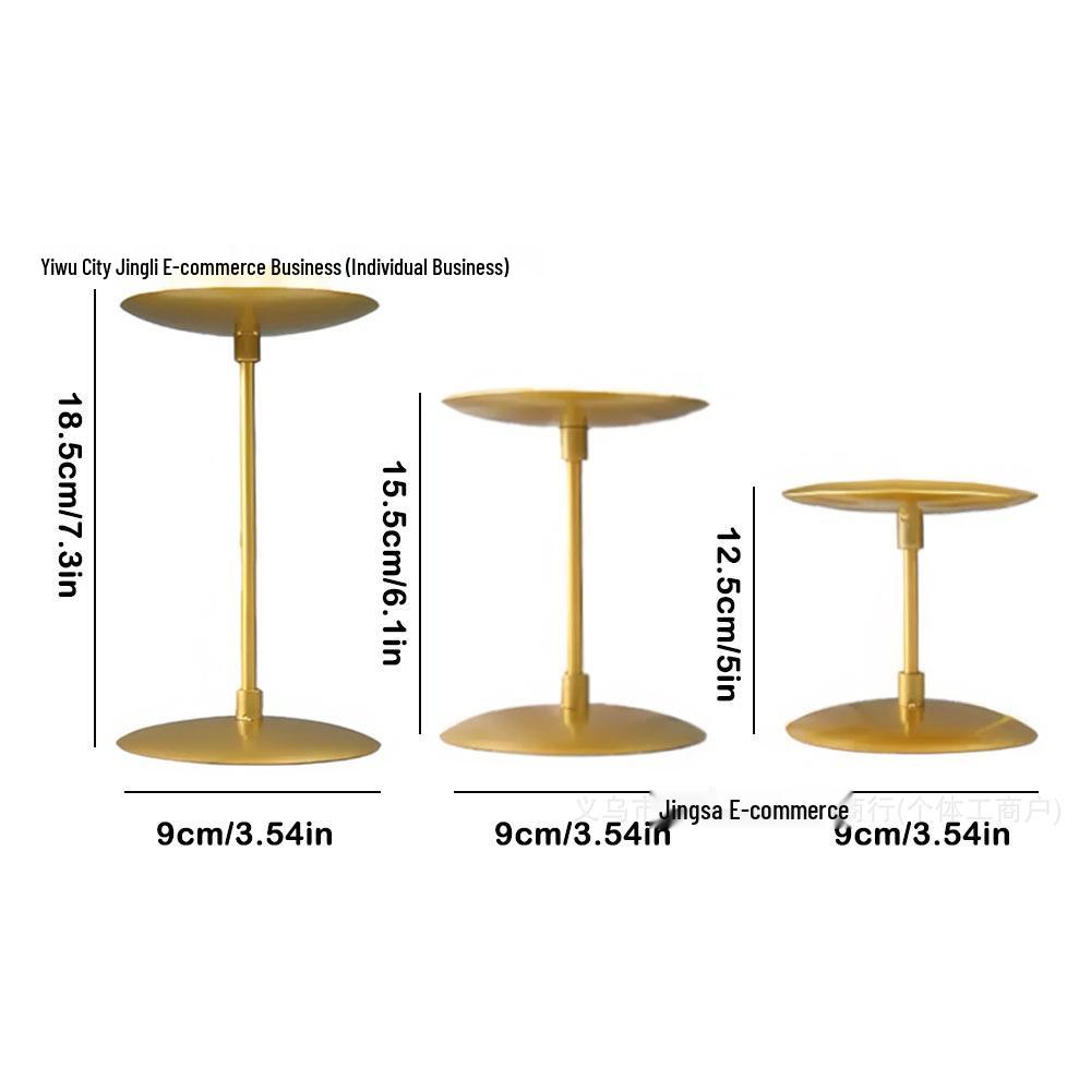 Nordic Iron Art Candle Tray - Tall Retro Candlestick for Candlelight Dinners and Elegant Atmospheres.