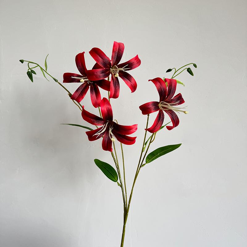 Lifelike 3D Lily Flower Arrangement for Home & Wedding Decor