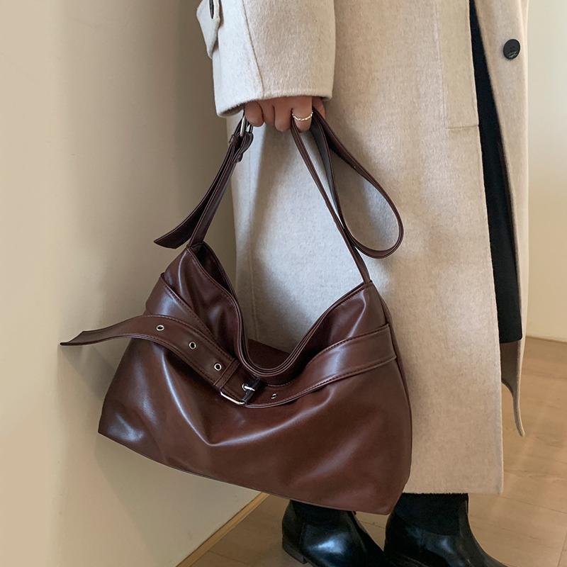 Korean Version Women'S Shoulder Bag Fashion Casual Large Capacity Tote Bag Autumn Winter Brown Crossbody Bag Black Handbag KTB
