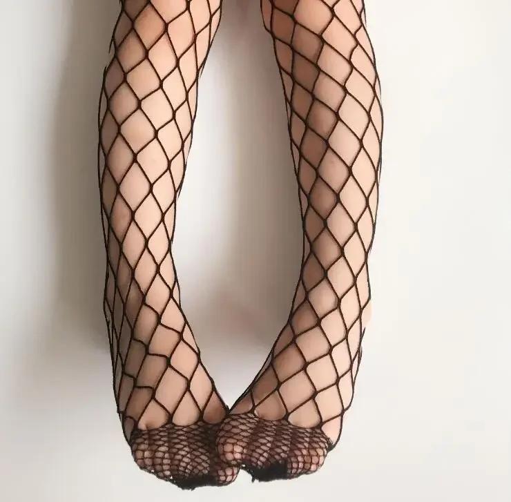 

Baby Girls Fishnet Tights Mesh Stockings Kids Girls Children Black White Net Grid Dancing Pantyhose with Jeans Tights Fit 130-160cm Height