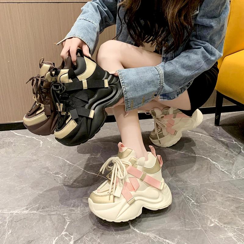 Fashion Winter Women Chunky Warm Sneakers Leather Casual Shoes 10CM Wedge Heels Platform Boots Chaussures Femme Plush Dad Sneaker