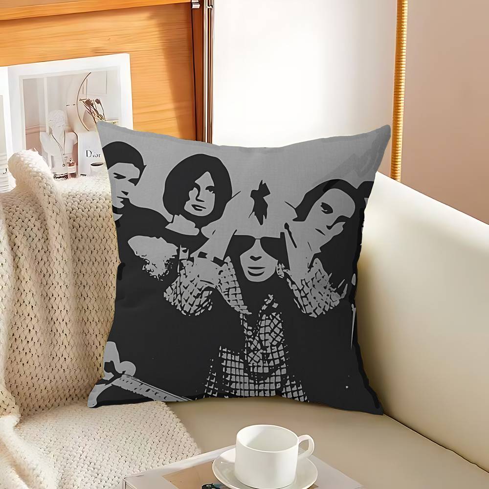 Hot Rock Music Band R-Radiohead Maple Design Cushion Cover Happy Autumn Harvest Decor Holiday Decorati Pillow Cover