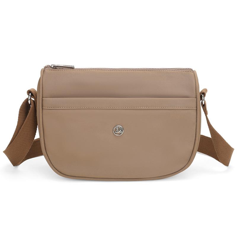 Lichtgewicht effen kleur nylon crossbody tas damestas schoudertas voor moeder