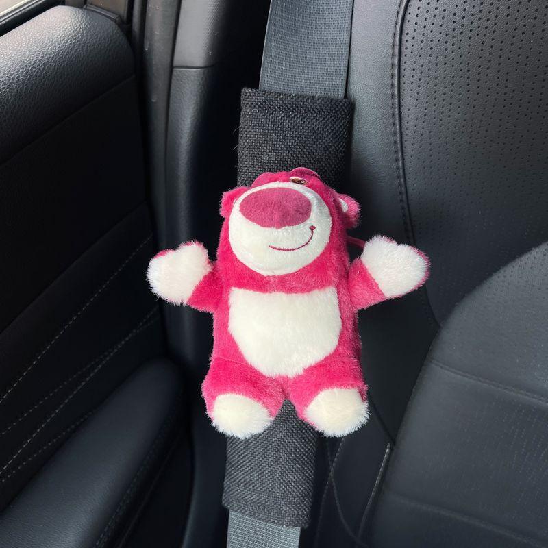 Cute Strawberry Bear Car Seatbelt Shoulder Pad Plush Toy Car Decoration Comfortable Anti-Strangling Shoulder Strap [Happy Strawberry Bear] Black Shoulder Pads