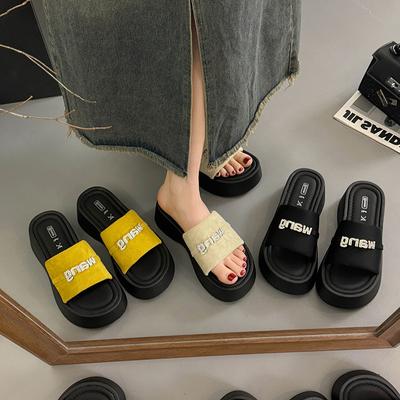 New Casual with Thick-soled Cool Slippers Women's Outer Wear Summer Heightening Fashion Skirt One-word Beach Sandals 2025