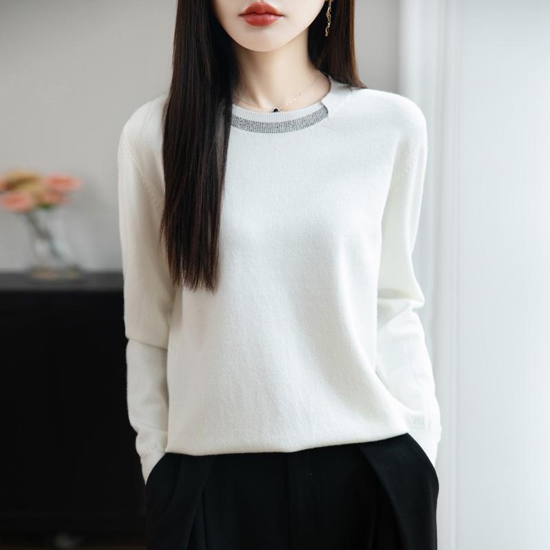 Women's Rhinestone Crew Neck Knit Sweater - Elegant, Versatile, and Stylish for Autumn & Winter