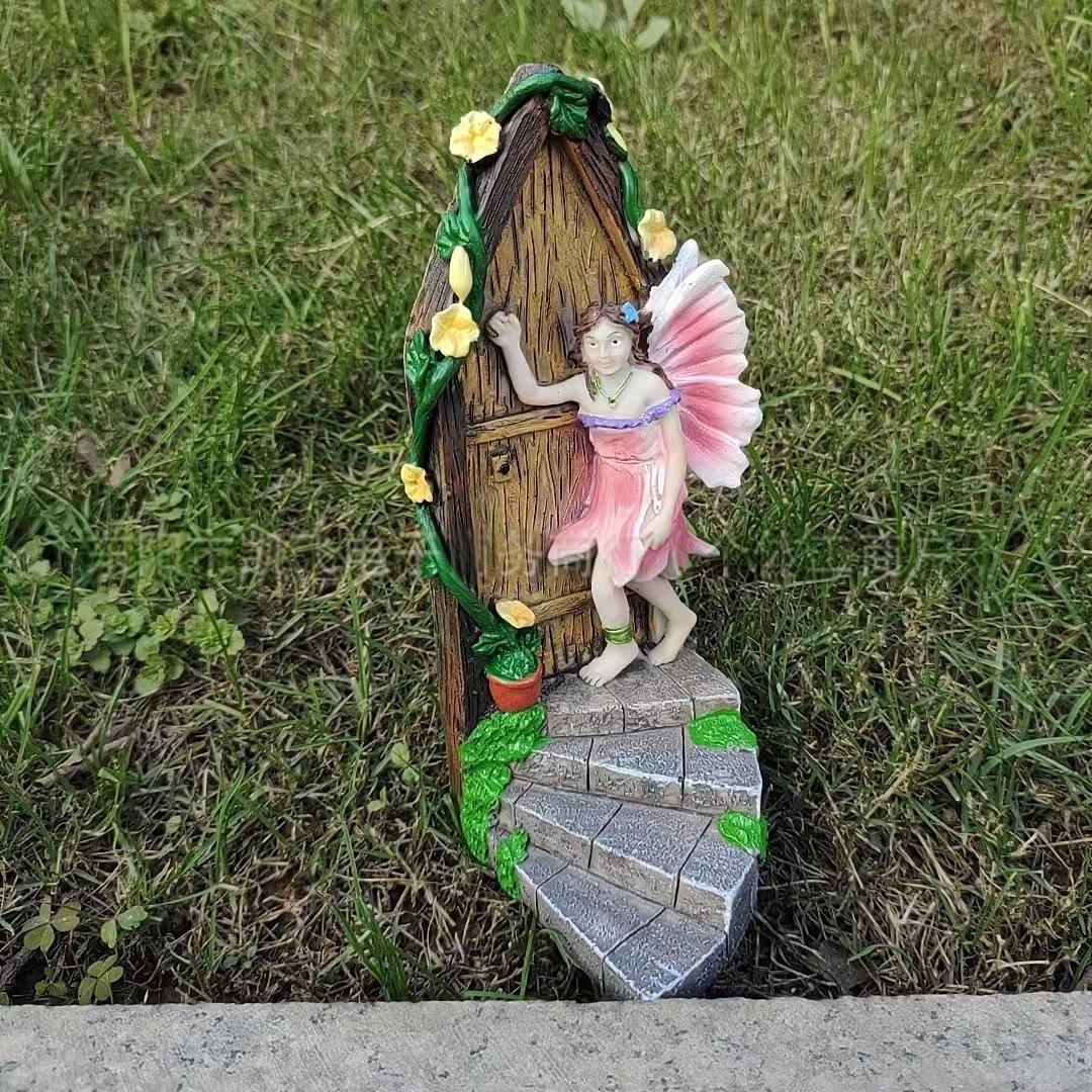 Садовый Декор: Статуэтки кошек, дружелюбные к бабочкам, статуэтки лесных духов, фигурки целующихся лис, декор для книг