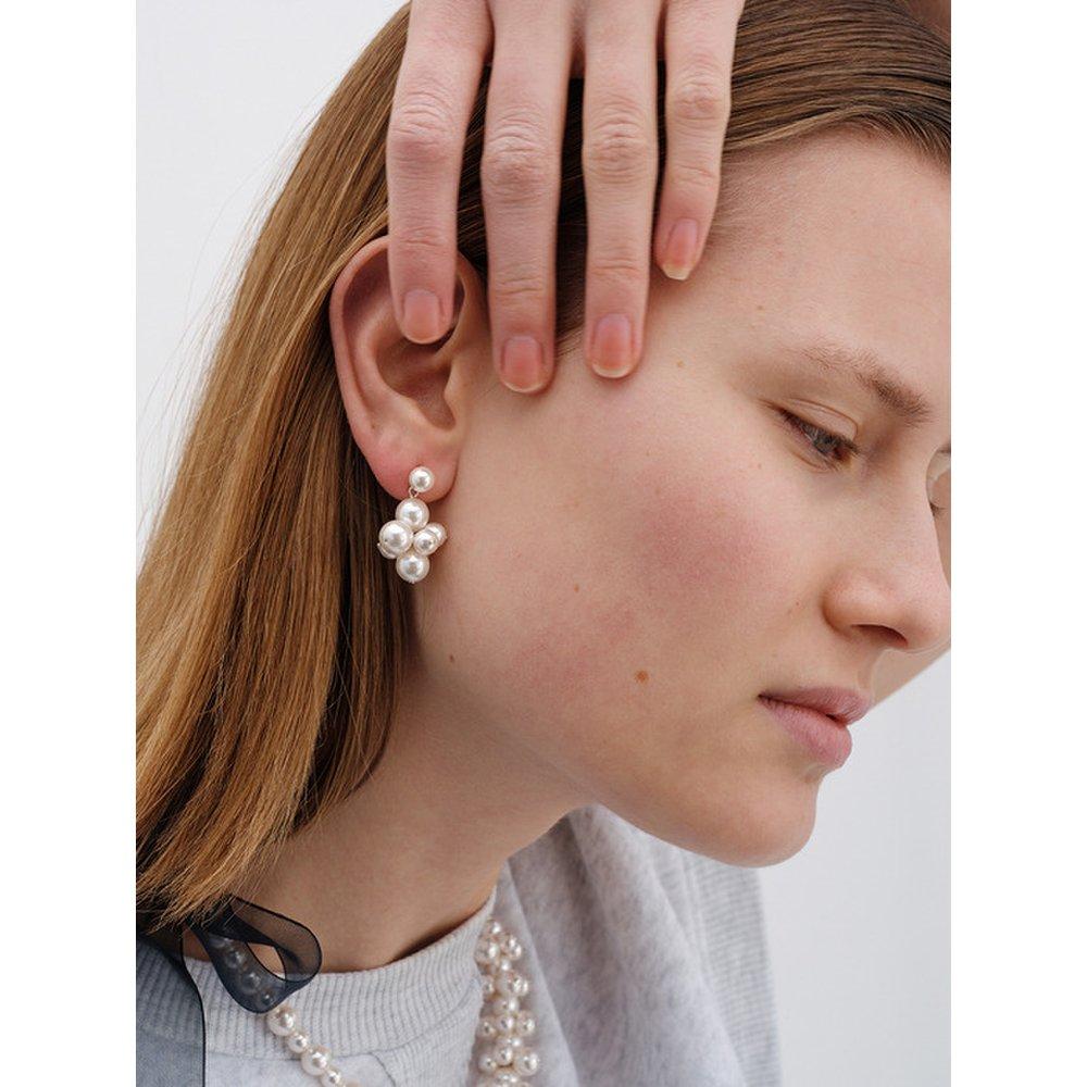 Pearl Bloom Earrings