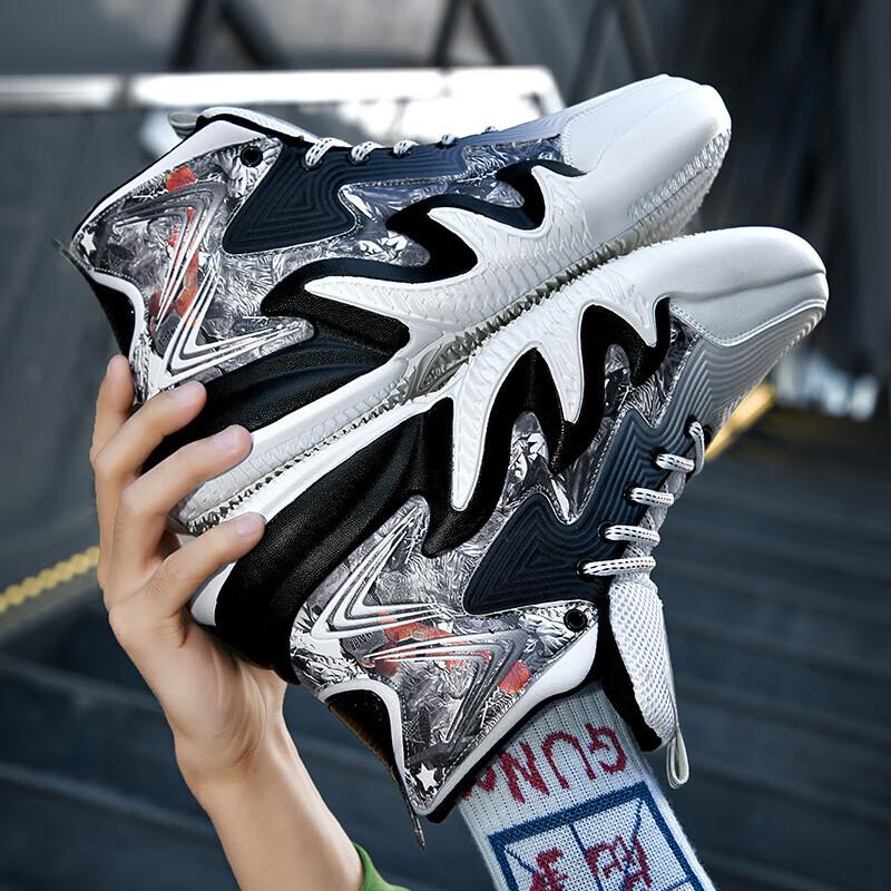 

2025 Genuine Teen Kobe Basketball Shoes Men s Non-slip Soft Sole Marathon Sports Jogging Shoes Men s Shoes 36