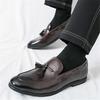 Designer New Arrival Men Pointed Tassels Leather Dress Casual Shoes Black Brown Loafers Wedding Dress Homecoming Footwear