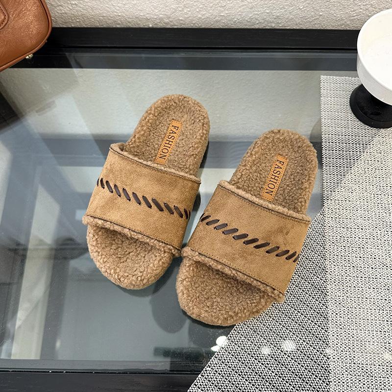 Maillard shoes drag thick soles with fluffy slippers women's shoes wear 2025 autumn new one-pedal lazy shoes