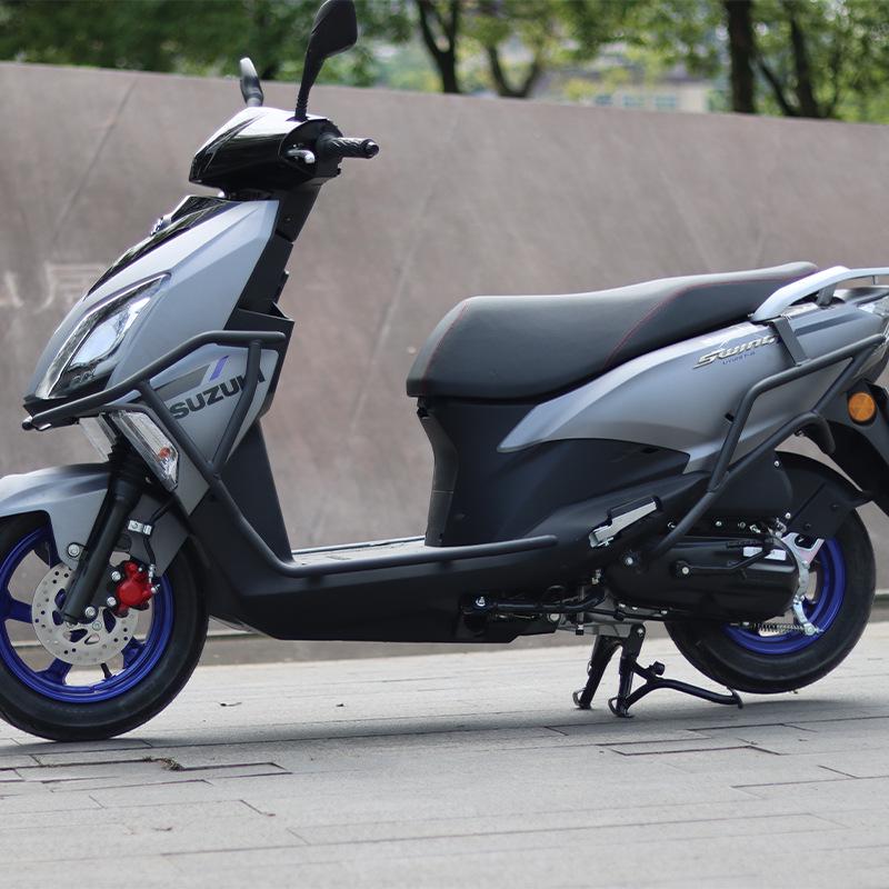 Leichtmotorrad Suzuki UY125 Schutz-Kollisionsschutzstangen - Vorder- und Hinterradstoßstangen aus Kohlenstoffstahl