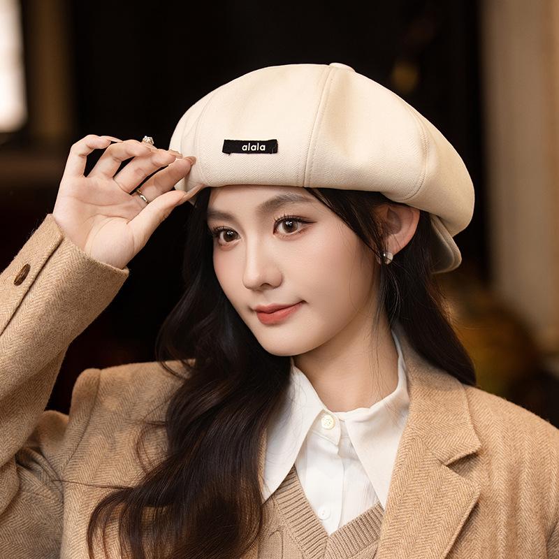Retro solid color versatile octagonal hat children autumn and winter new literary painter hat casual face small beret