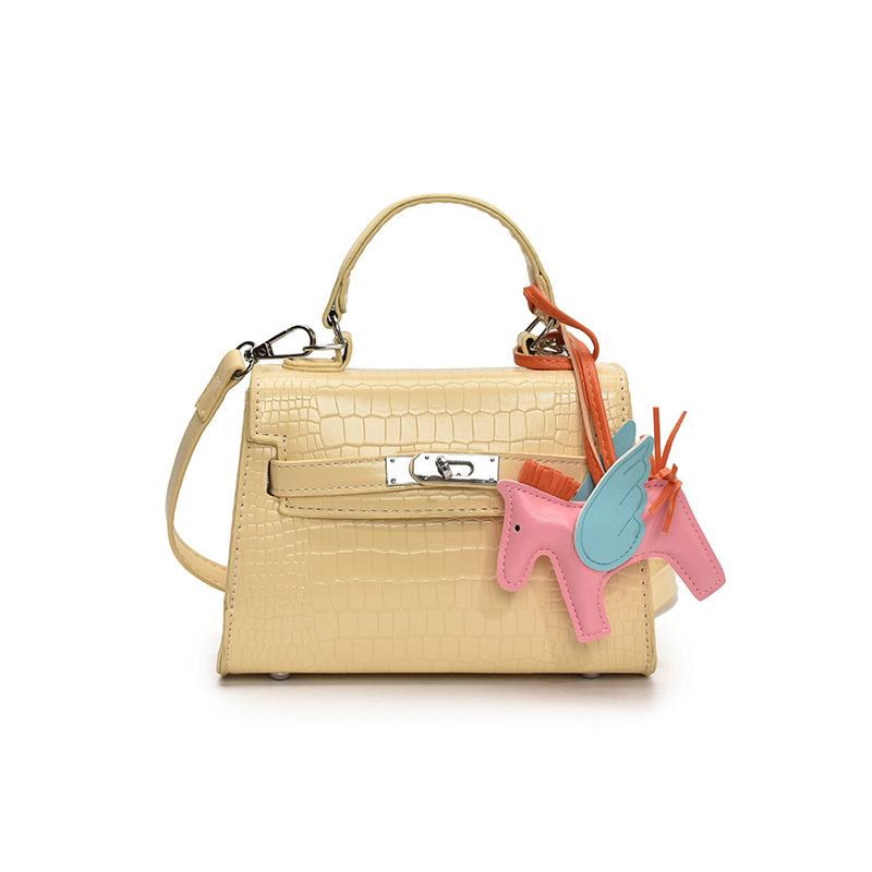 Hand Bag Women's New Fashion Casual Shoulder Bag Messenger Bag