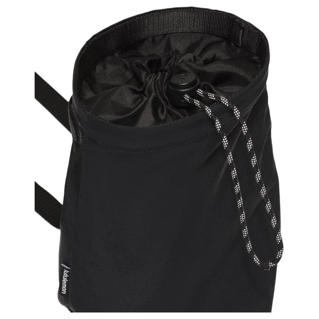 Lululemon 2.5L External Zipper Closure Drawstring Nylon Shoulder Crossbody Bag Unisex bags Black LU9ALPS-0001