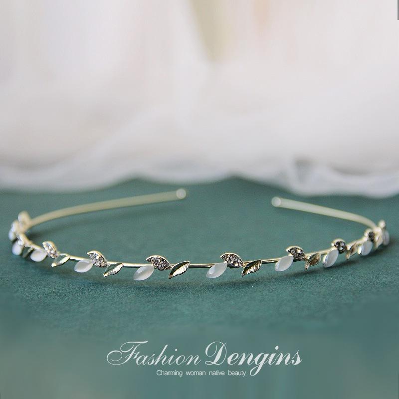 2025 Nádherná elegantní perleťová čelenka do vlasů Květinová čelenka Ženy Dívčí obruč Sladké Roztomilé pokrývky hlavy Vlasové doplňky