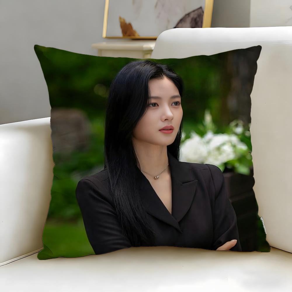popular actress Kim You Jung Cushion Cover Soft  EasyWash Pillow Case  Versatile for Couch Bed Travel and Office