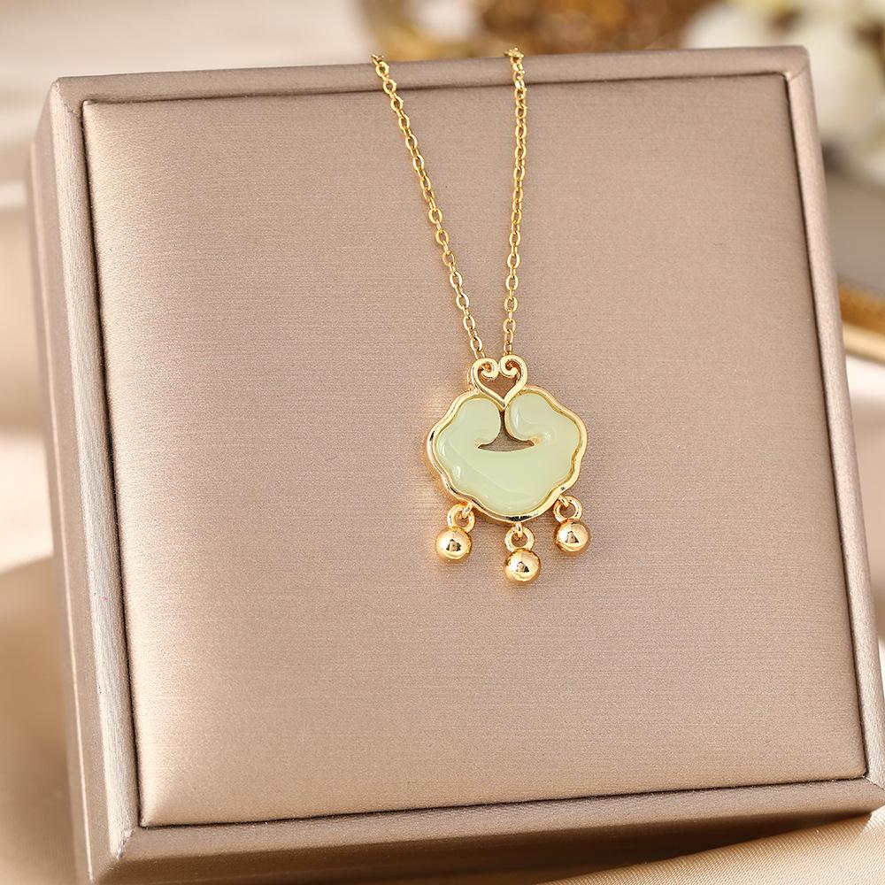 Japan and South Korea Simple Popular Wind Titanium Steel Necklace Female Niche Exquisite Internet Celebrity Zircon Clavicle Chain High-end Jewelry