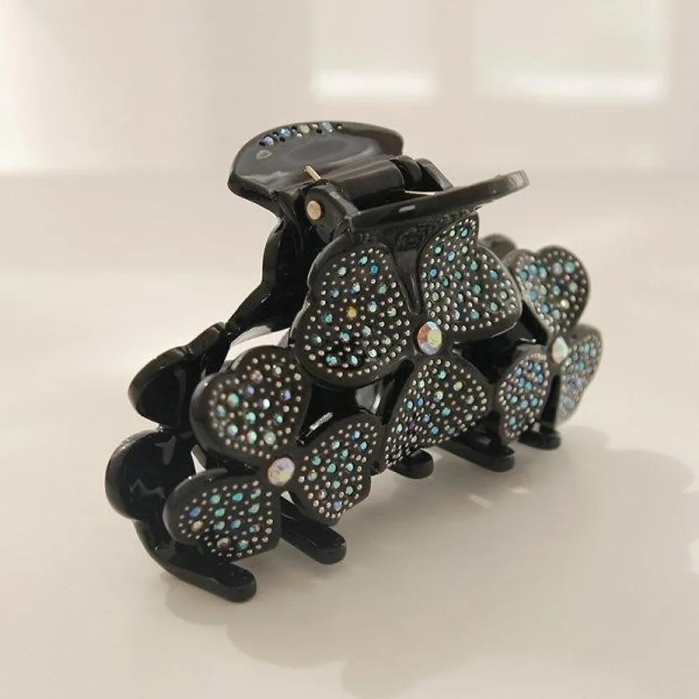bydaisy Cubic Flower Rounding Premium Hair Clip Bh0745