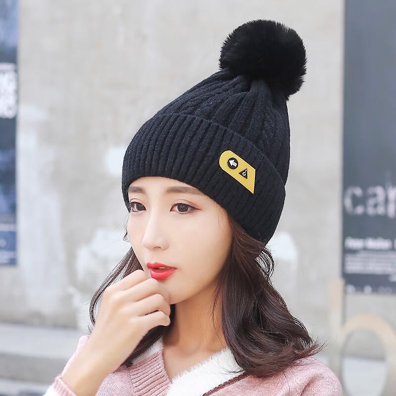 Women's Winter Cashmere Knit Pom-Pom Beanie