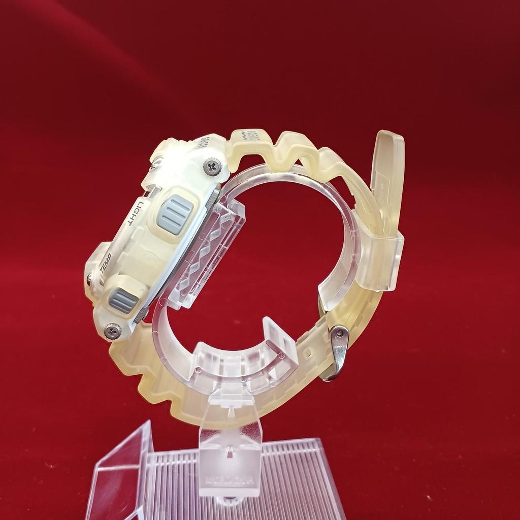 Used CASIO DW-8600K G-SHOCK