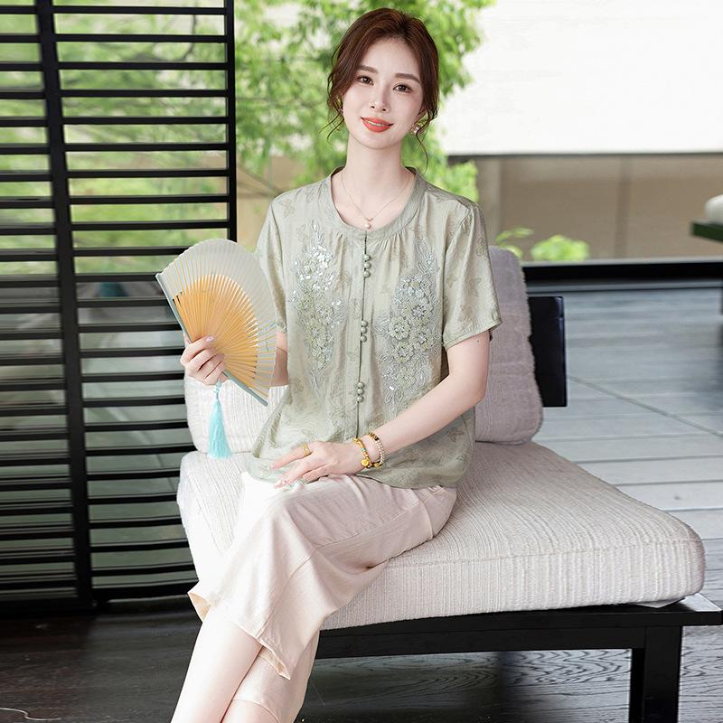 

Elegant Mother s Day Embroidered Shirt & Pants Set for Women 5XL, 140-155 jin