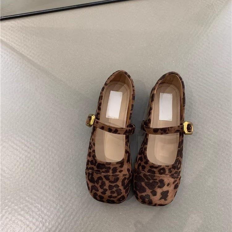 Gentle fairy wind Mary Jane shoes autumn temperament elegant with skirt shallow mouth word evening shoes 35