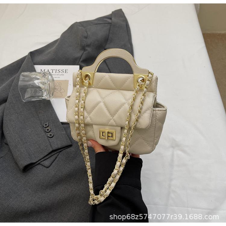 Popular 2025 New Versatile Bag Women's Rhombus Chain Bag Xiaoxiangfeng Crossbody Bag Underarm Bag Mobile Phone Bag