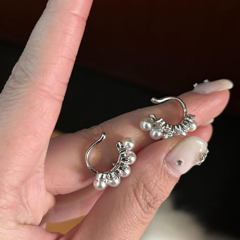 Luxury Crystal Zircon Waterdrop Clip Earrings for Women Simple C Shaped Pearl Shiny Without Pierc Ear Cuff Wedding Jewelry Gifts