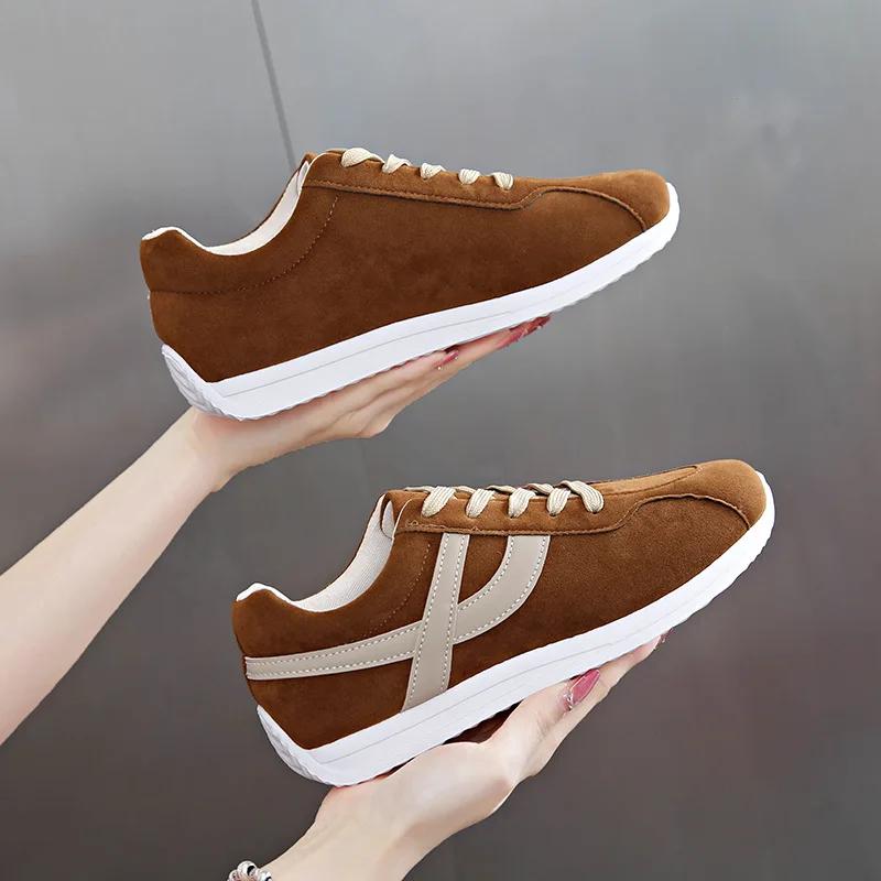 Soft Leather Fashionable Casual Lightweight Women's Sneakers Spring Autumn Thick Bottom Flat Shoes Sport Shoes Sneakers