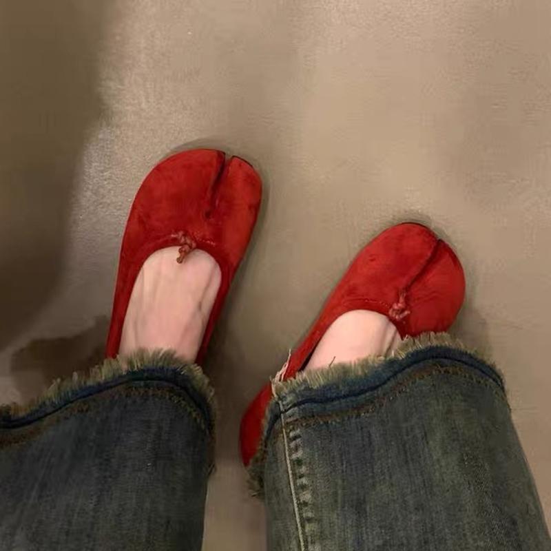 Mocassins plats mode pour femmes Chaussures en daim Peu profondes Décontractées Sandales de créateur Automne 2024 Chaussures de marche Robe Confortables Mocassins Chaussures Marque Nouvelle Femme Zapatos