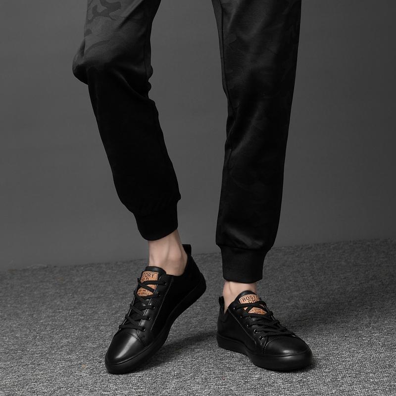 Fashion Men Little White Shoes 2024 New Lace-up Simple and Fashionable Casual Sneakers Versatile Leather Shoes Elevated Male Board Shoes