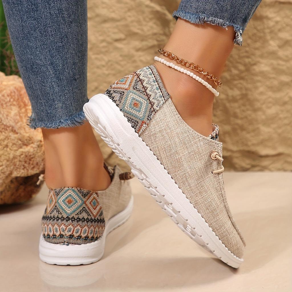 New Outdoor Comfortable Ethnic Style Printed Casual Large Women's Casual Single Shoes Buddha Beads Women's Casual Shoes