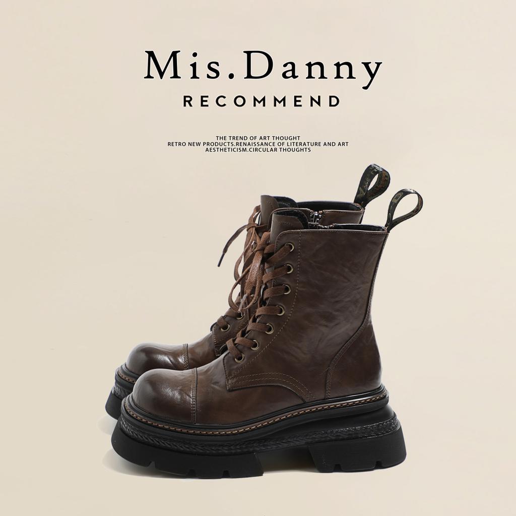 [Fanfna] Increase the height of 7CM thick-soled Martin boots for women's 2025 autumn and winter new color-rubbing locomotive fried street short boots