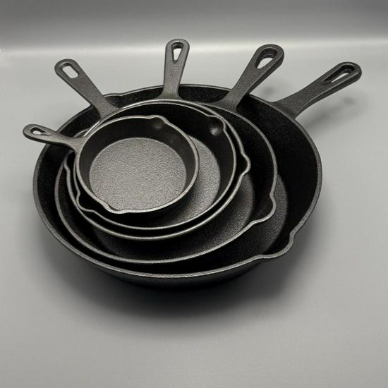 Mini sartén de hierro fundido de estilo antiguo con fondo plano: gruesa, antiadherente, adecuada para cocinas de carne, de gas y de inducción