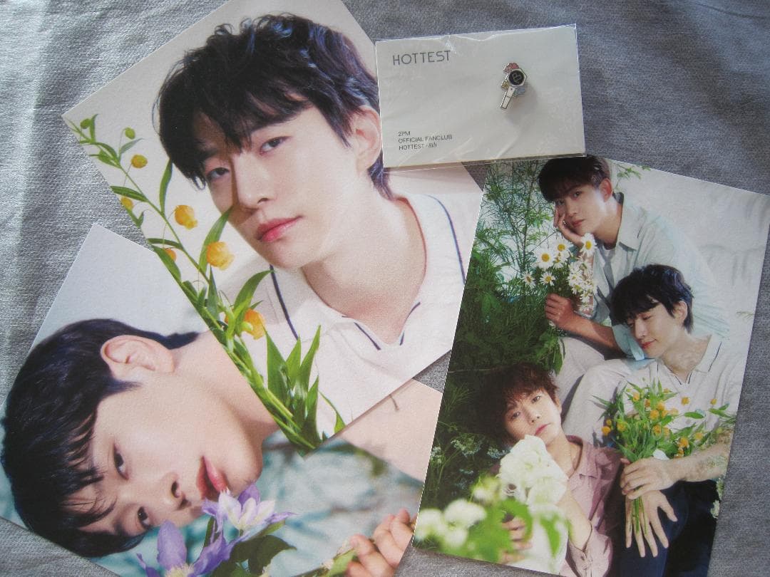 

[USED] Junho Chansung Big Photo & 2PM Pin Badge Korean Fan Club