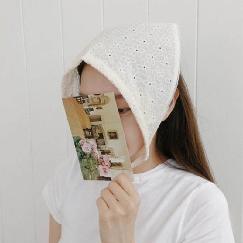 Women s Floral Triangle Cotton Scarf A33580_Black