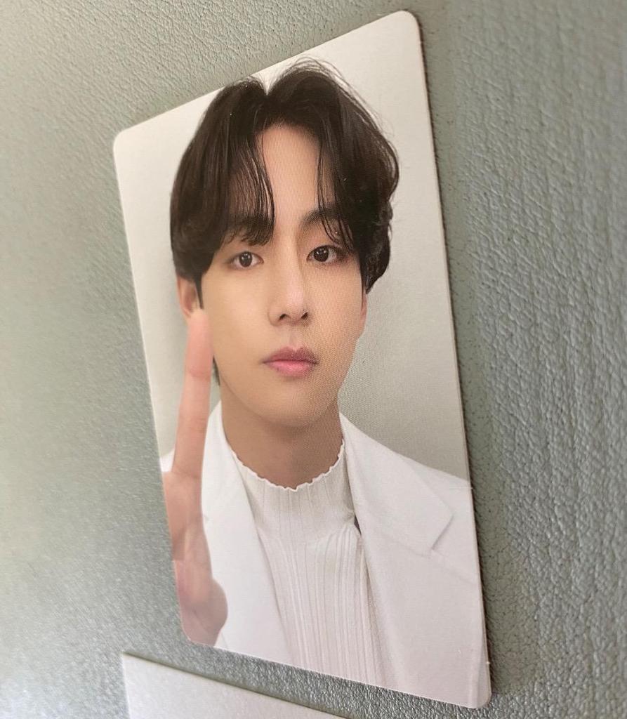 [USED] BTS MAGIC SHOP Blu-ray V Tae Photos