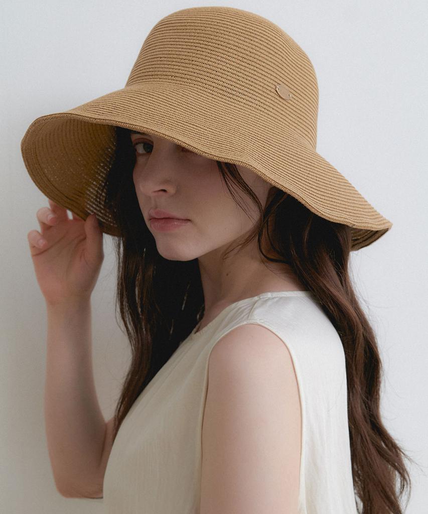 Hallen Wide Pendant Bucket Hat (C079_Beige)
